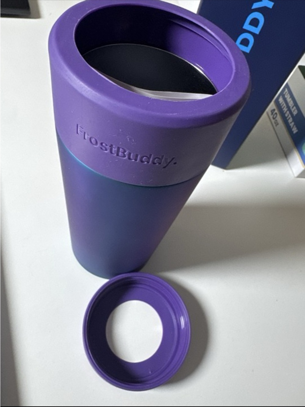 FrostBuddy Tumbler with Straw 40 oz (Green Gradient)